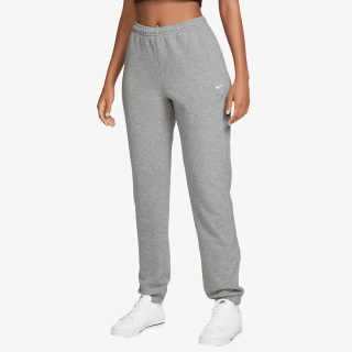 Nike Studio 