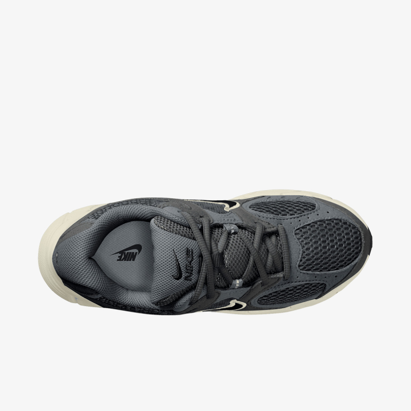 Nike V5 Runner 