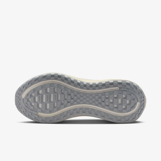 NIKE VOMERO PLUS EMEA 