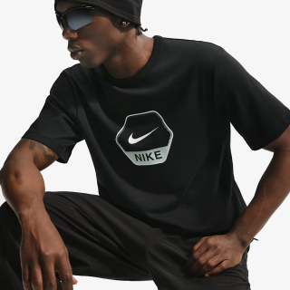 Sportswear 