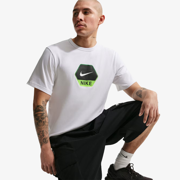 Sportswear 