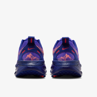 Nike Vomero 18 