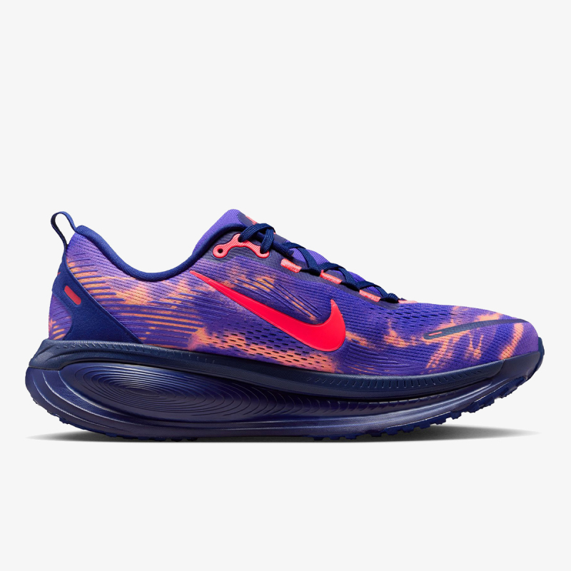 Nike Vomero 18 