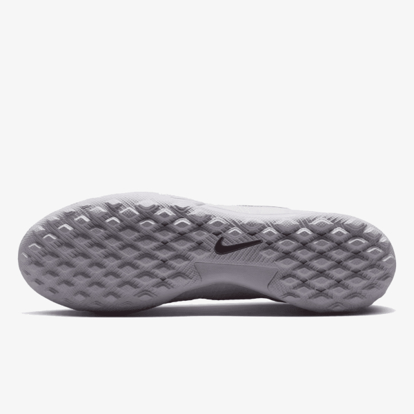 VAPOR 17 ACADEMY TF T 