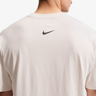 Nike U NSW TEE LSE CELEBRATE BRND 3 