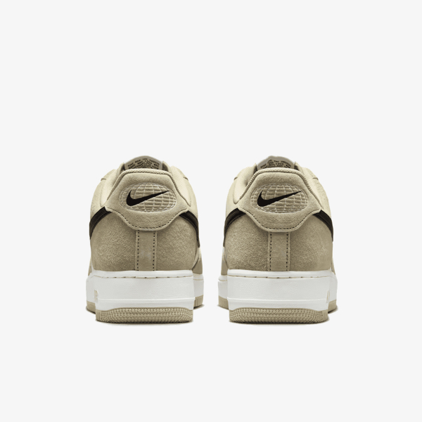 NIKE AIR FORCE 1 07 LV8 