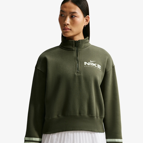 Nike Sportswear 