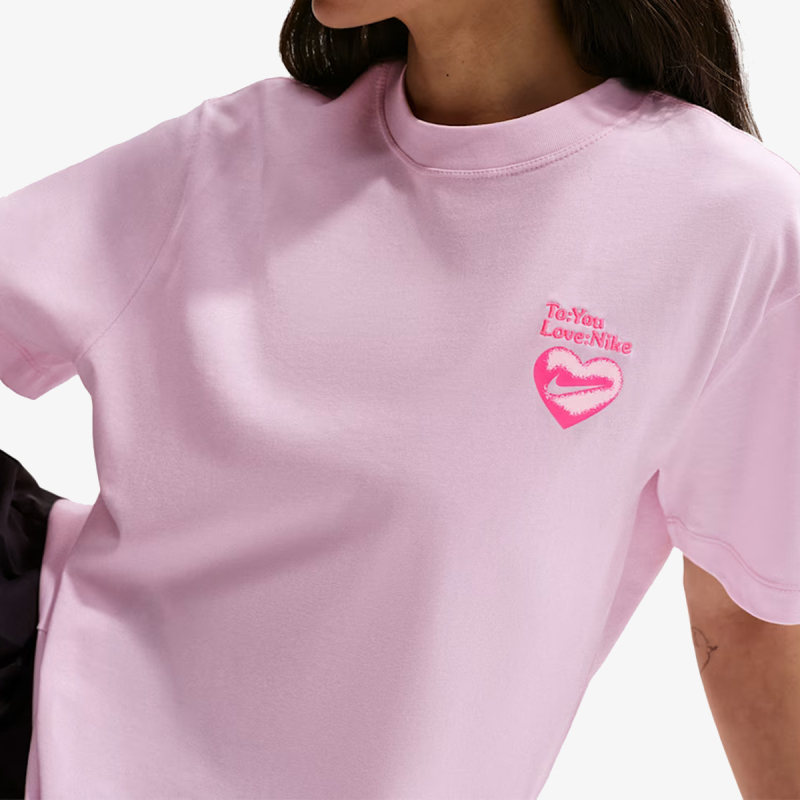 Nike Sportswear 