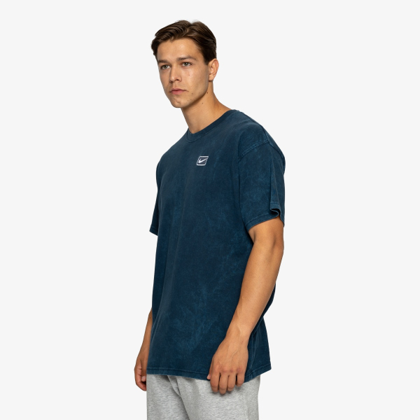 Nike Sportswear Graphic 