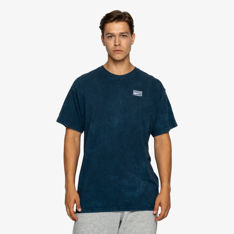 Nike Sportswear Graphic 
