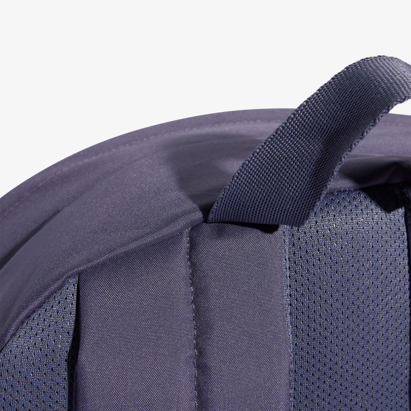 adidas Essentials Embossed 