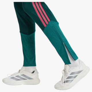 adidas REAL TR PNT 