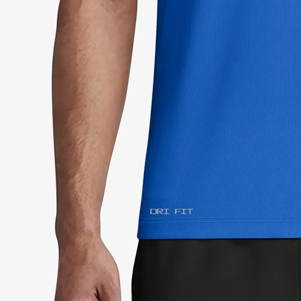 Essential 