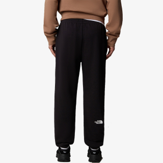 The North Face MENS SIMPLE DOME LIGHT REGULAR TAPERED 