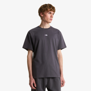 ESSENTIAL CENTER LOGO RELAXED SHORT 