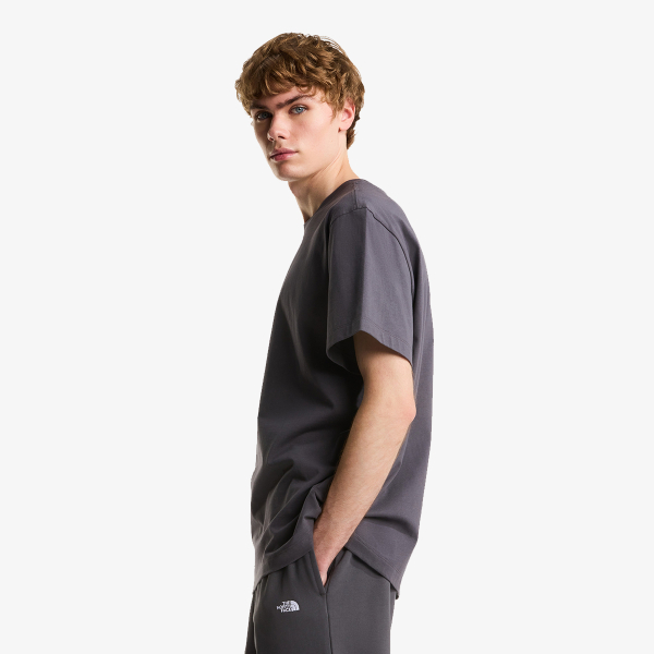 ESSENTIAL CENTER LOGO RELAXED SHORT 