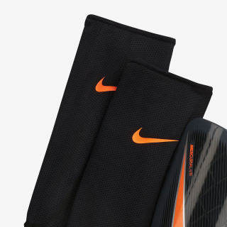 Nike KOSTOBRANI NIKE MERCURIAL LITE SHIN GUARD 