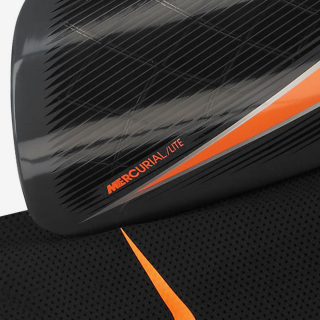 Nike KOSTOBRANI NIKE MERCURIAL LITE SHIN GUARD 