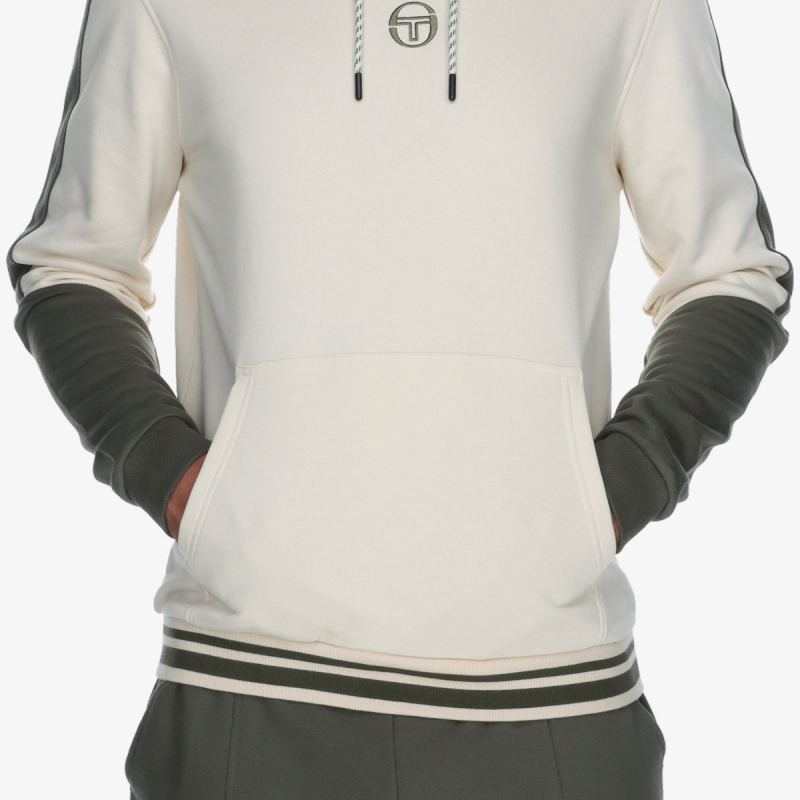 Sergio Tacchini Loggo 