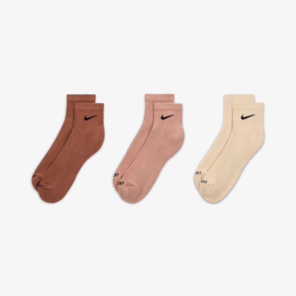 Nike Everyday Plus 