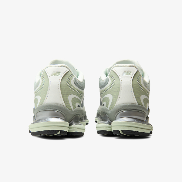 2000 