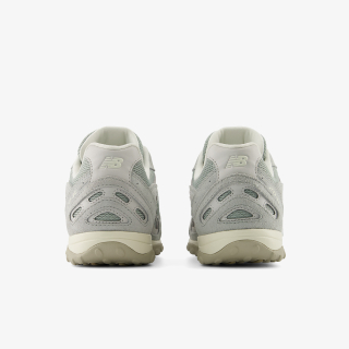 New Balance 204L 