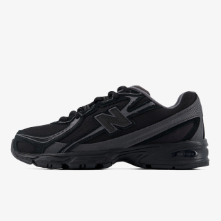New Balance 740 