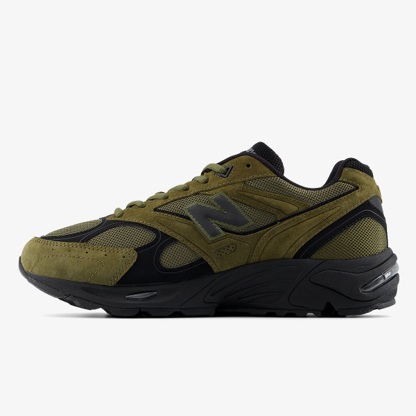 New Balance 880R 