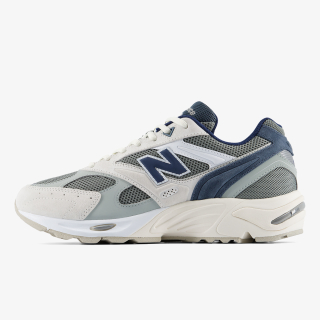 New Balance 880 