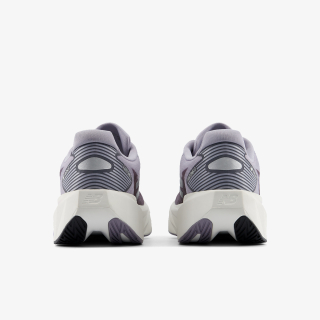 New Balance FCX 