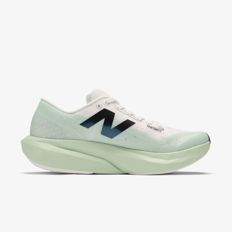 New Balance W FC REBEL 