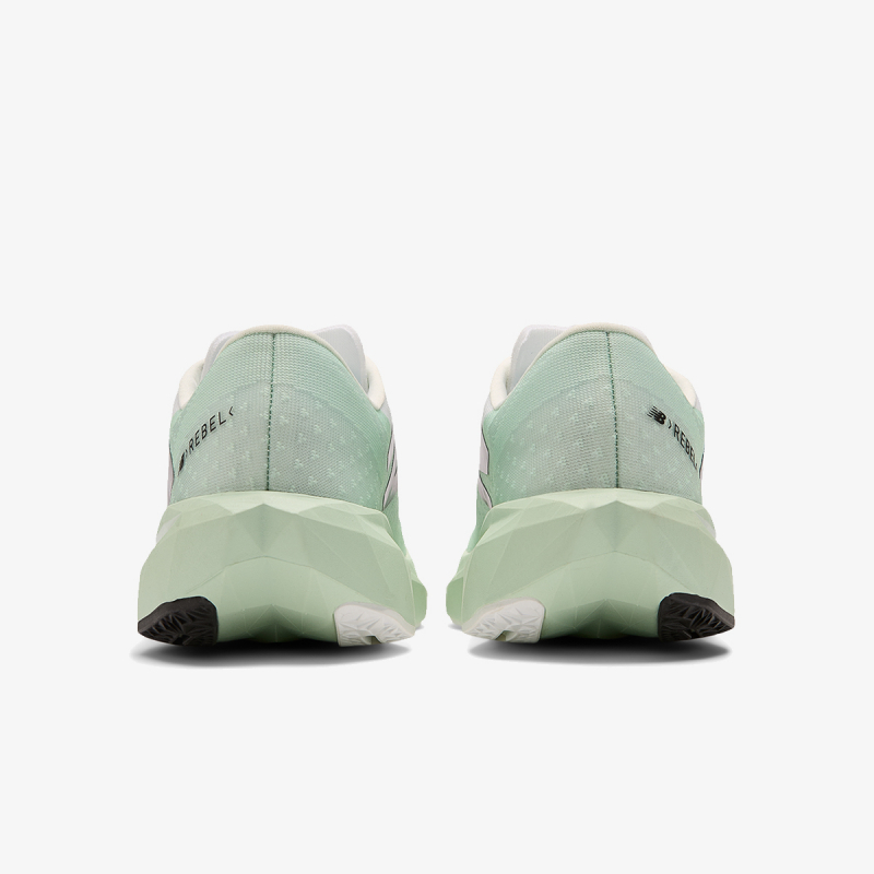 New Balance W FC REBEL 